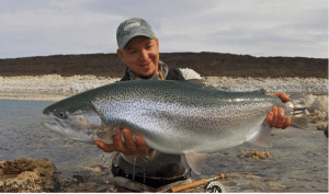 Argentine : Pêche à la mouche Jurassic Lake