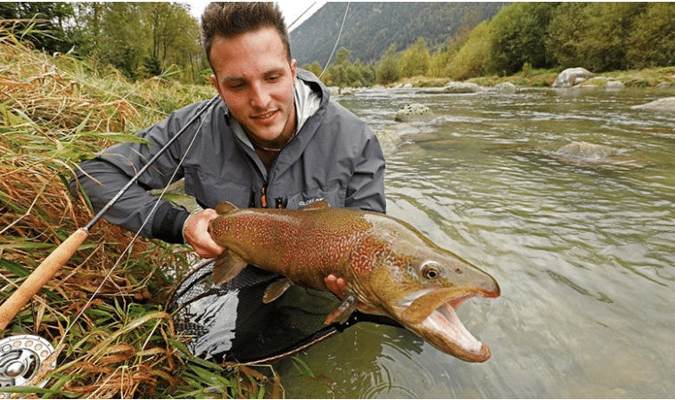 Pêche de la truite à la mouche en Italie